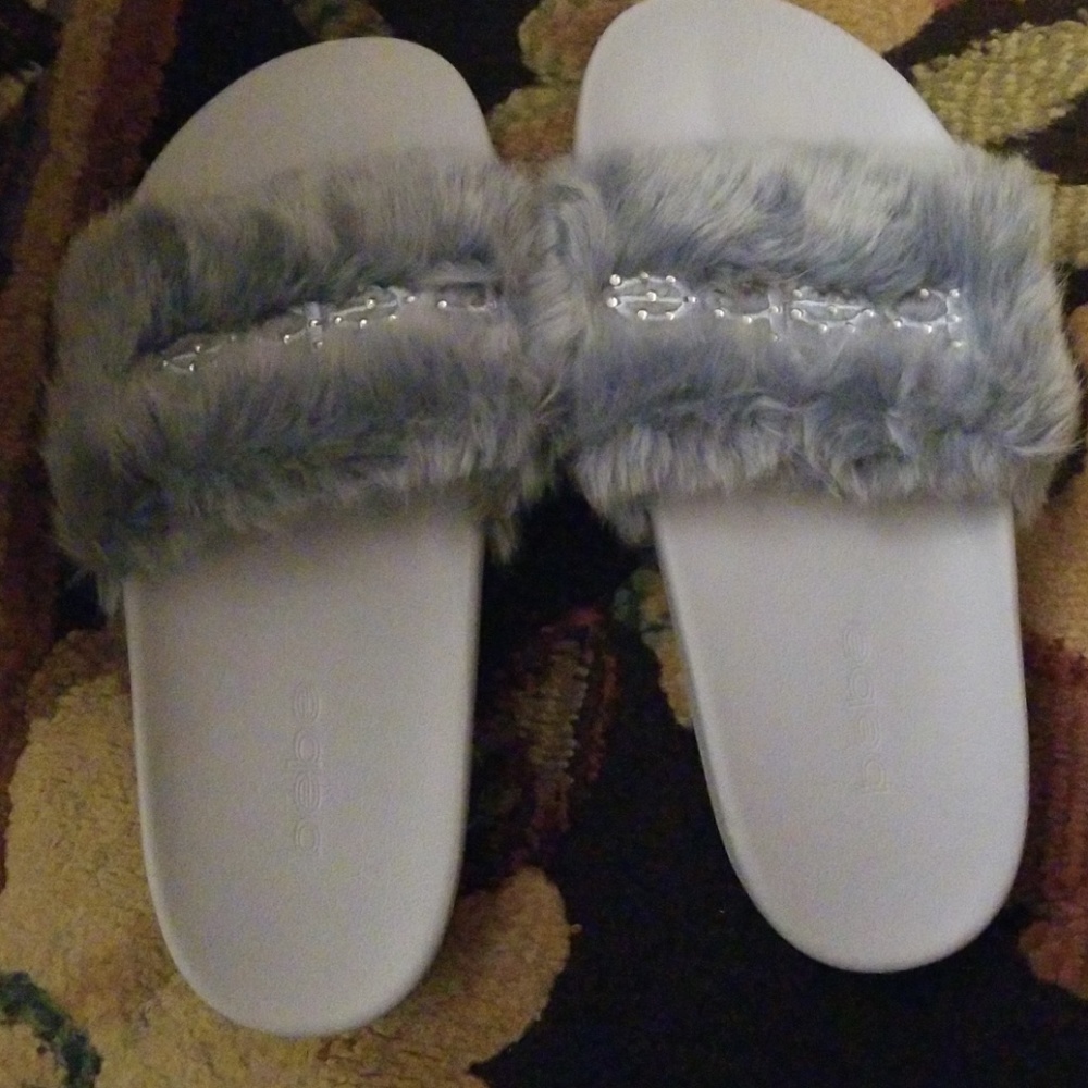 Extra pix of size 9 ****SOLD***